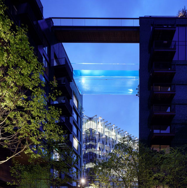 Nebeski bazen između dve zgrade u Londonu