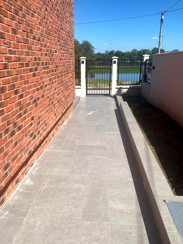 Ilgrad, sinterovani kamen