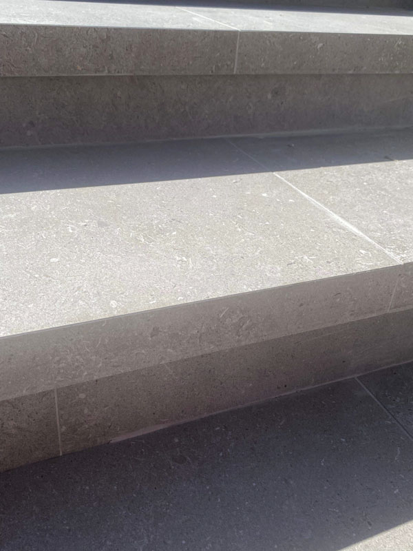 Ilgrad, sinterovani kamen