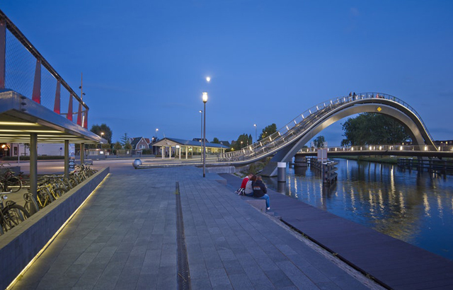 Biciklistička staza „Melkwegbridge“