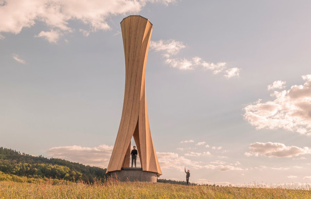  Prva samouvijena drvena kula na svetu - „Urbach Tower“
