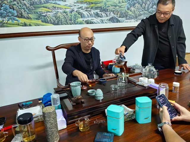 Tradicionalno ispijanje čaja