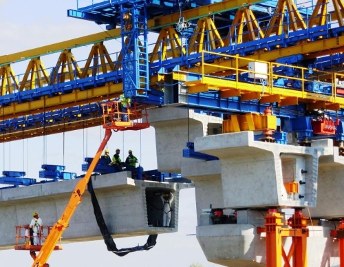 Postavljanje elemenata betonskog mosta