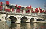 Parazitsko preuzimanje mosta u Parizu