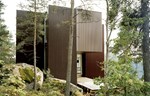 Šumski dom na litici u Švedskoj