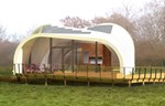 Futuristička solarna kuća sa energetski efikasnom membranom