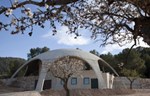 Betonska kupola u Španiji je svetao umetnički dom