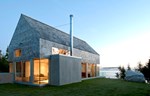 Pasivna, solarna kuća umotana u staklo i kedrovinu
