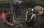 Pronađen dobro očuvan, 2.000 godina star drveni put (video)