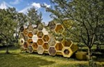 K-abeilles paviljon je sklonište za pčele i ljude