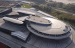 Poslovna zgrada u obliku svemirskog broda Enterprajz (video)