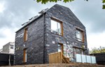 Kuća napravljena od otpada - prva ugljenično negativna kuća u Velikoj Britaniji