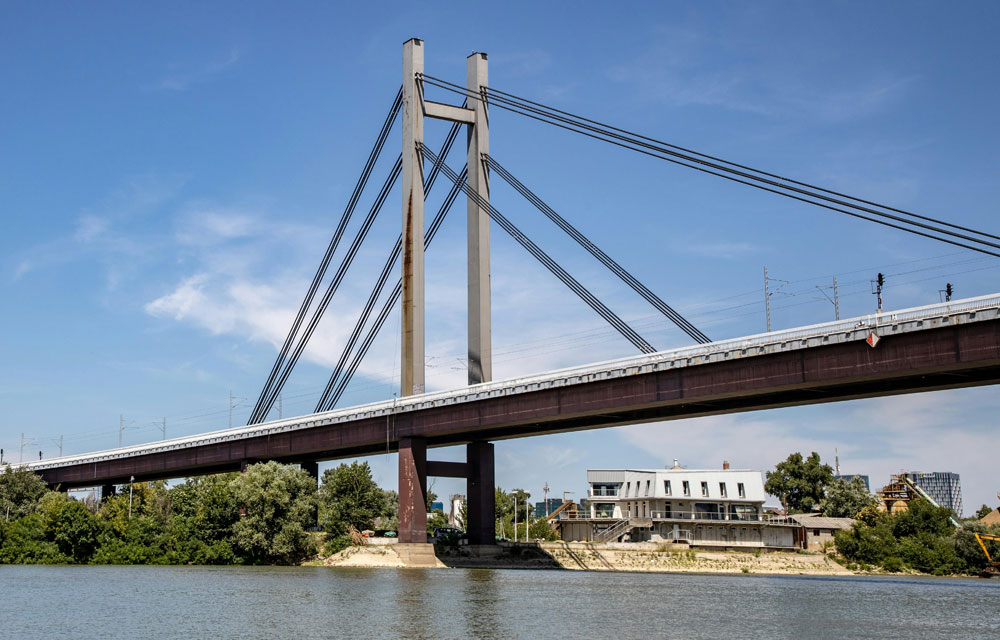 Raspisan tender za proveru stanja čelične konstrukcije Novog železničkog mosta