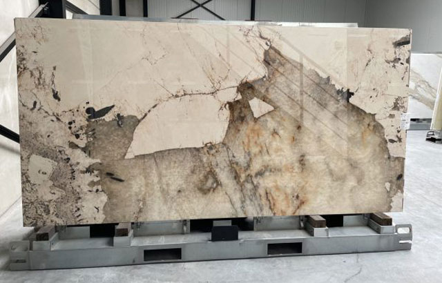 Infinity granitna keramika najvećih formata u ponudi kompanije Dakom International