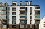 Zlatni erkeri u arhitekturi: Prozorski profili GEALAN sistema S 9000 zgradi daju jedinstveni sjaj i bogatstvo