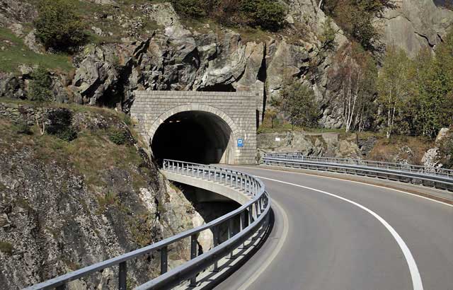 Trećina deonice od Preljine do Požege biće u tunelima i mostovima