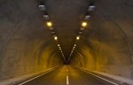 Do avgusta 2018. probijanje četiri tunela na prioritetnoj deonici auto-puta Bar-Boljare