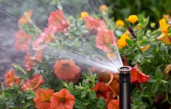 Koje su prednosti Hunter HE (High-Efficiency) visokoefikasnih dizni za navodnjavanje?