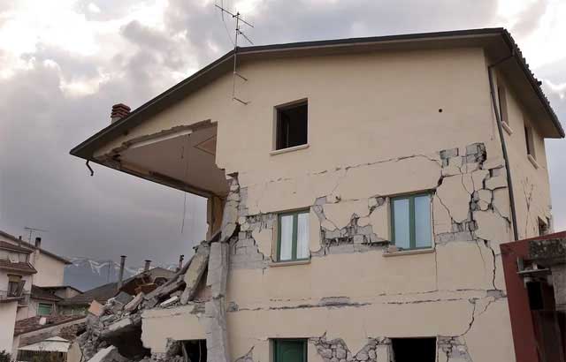 Čučković: Građani će dobiti siguran krov pre zime