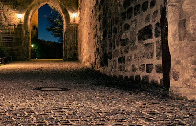 Put i parking uz bačku tvrđavu