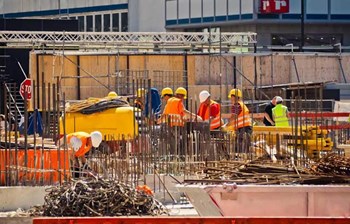 Sindikati traže da se ograniči broj stranih radnika u građevini