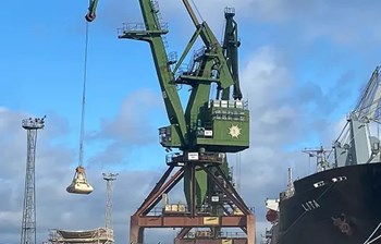 Visokoprecizne grabilice poboljšavaju kontrolu nad pretovarom robe