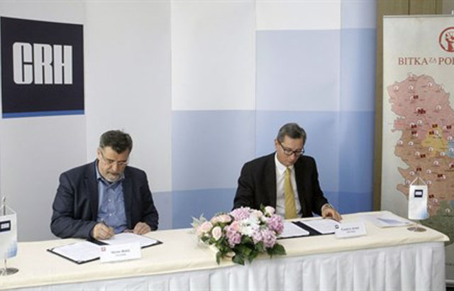 CRH Srbija donirala porodilištu opremu vrednu 50.000 evra