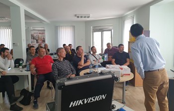 Održana Hikvision obuka u firmi AMS electronic