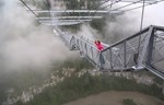 Soči: Viseći most od kojeg zastaje dah (video)